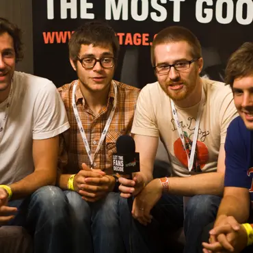 Picture of a musician: tapes 'n tapes