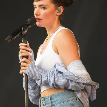 Picture of a musician: Claire Laffut