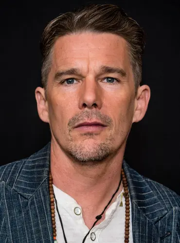 Picture of a person: Ethan Hawke